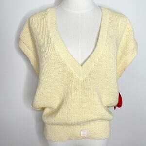 Vintage 80s Sweater Vest Small Preppy Butter Yellow Old Money Academia Deadstock